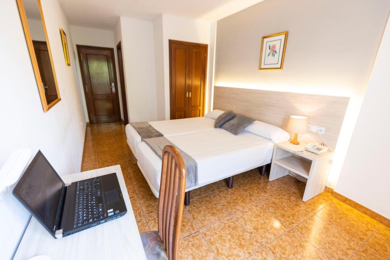 Hotel Madrid Pontevedra Esterno foto