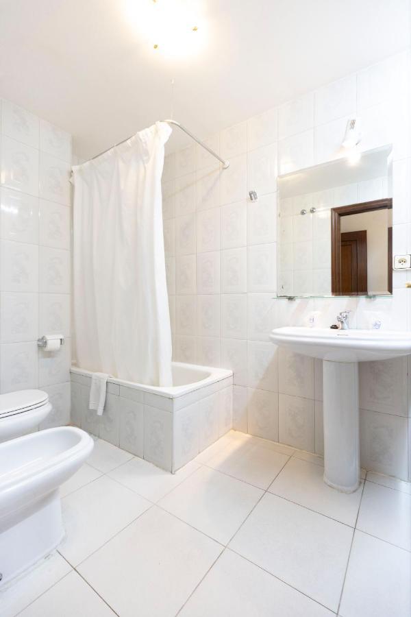 Hotel Madrid Pontevedra Esterno foto